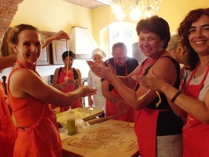 Cooking class privata in villa in Toscana